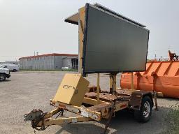 2002, VER-MAC PMV1505, REMORQUE DE SIGNALISATION