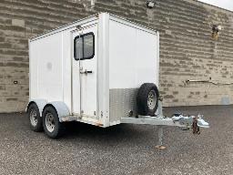 2007, REMEQ STFG610, REMORQUE FERMÉE    2 ESSIEUX