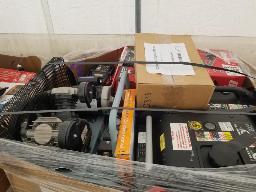 Palette de surplus de magasin non vérifié environ 23 mcx . Prévoir environ 15% de perte  D'une valeur de: 6329$