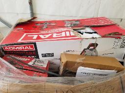 Palette de surplus de magasin non vérifié environ 22 mcx . Prévoir environ 15% de perte Valeur de: 5699$