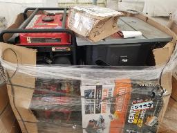 Palette de surplus de magasin non vérifié environ 13 mcx . Prévoir environ 15% de perte D'une valeur de: 3091$