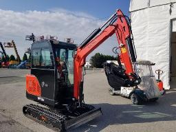 2025 AGT Excavatrice modèle QNT50R NEUF