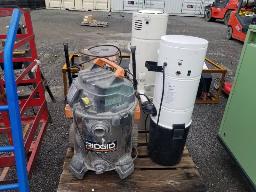 4 aspirateurs variés