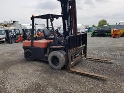 NISSAN WGF03A40V, chariot élévateur 9000 lbs diesel