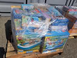 Palette de piscine et jeux gonflable, environ 55 morceaux