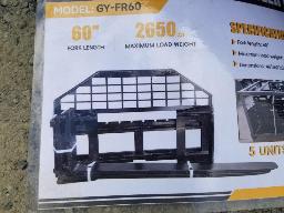 GIYI GY-FR60 Carcan avec fourche 60'',  attache skid steer