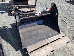 2025 GIYI XKH39 Godet 39'' 4 en 1 attache skid steer