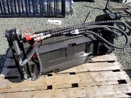 2025 GIYI XKH39 Godet 39'' 4 en 1 attache skid steer