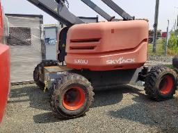 2014 SKYJACK SJ63AJ, nacelle articulée CARB 60'-63', 4x4