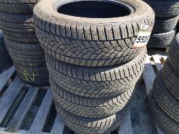 4 Pneus Good Year Ultra grip215/60R16