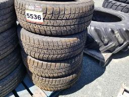 4 Pneus Bridgestone Blizzak 235/60R17
