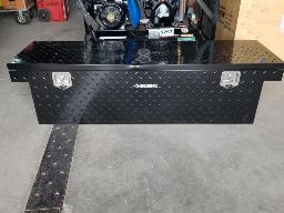 Boite en acier pour camion 69''3/4 x 18''