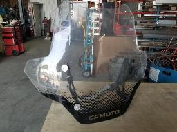 CF MOTO Pare brise