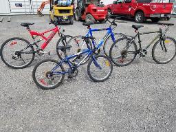 4 Vélos variés