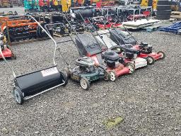 4 tondeuses à essence