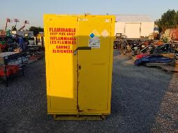 2 Armoires pour produit inflammable 43x19x65