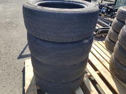 LAURENN 4 pneus été 235/55R17