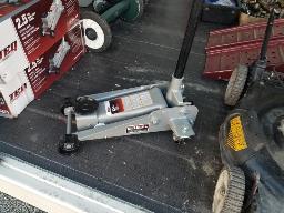 TEQ-Cric à plancher 2.5 tonnes neuf