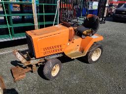 Tracteur pelouse Kubota G5200 Moteur Kubota 3 cylindres problème transmission, 14hP moteur fonctionel