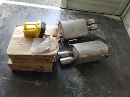 SUBARU 2 Silencieux + 12 lanternes a batterie