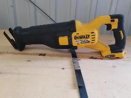 DEWALT DCS389 Scie alternative 60V (Outil seulement)