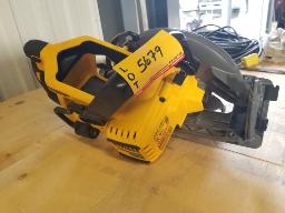 DEWALT DCS577 Scie circulaire 7''1/4 - 60V (Outil seulement)