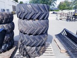 MICHELIN 4 pneus 400/70R20 XMCL avec jante pour John Deere 304J