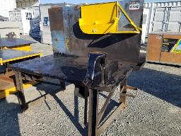 Table de travail 40''x70''x32'' épaisseur 2'' + étau