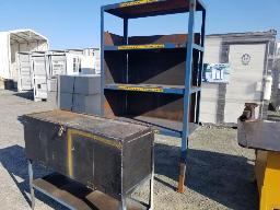 Étagère 24''x48''  3 tablettes + armoire en bois