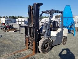 NISSAN Chariot élévateur