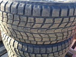 DUNLOP GRANDTREK 4 Pneus hiver P225/60R17 avec jante 5x114.3