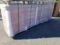 Coffre 15 tiroirs - 2 portes rouge  113''x24''x38''