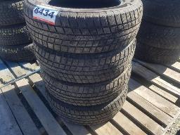 GOOD YEAR WINTER COMMAND 4 pneus 215/65R17 hiver