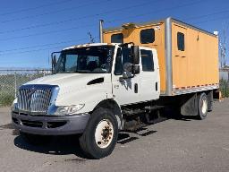 2005, INTERNATIONAL 4300 DT466, CAMION À 6 ROUES