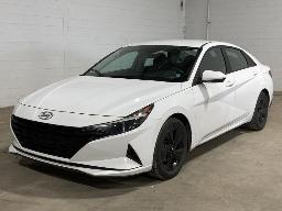 2022, HYUNDAI ELANTRA, AUTOMOBILE    HYBRIDE