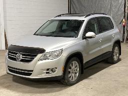 2009, VOLKSWAGEN TIGUAN, VUS  AWD