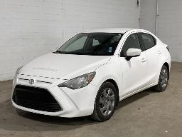 2018, TOYOTA YARIS, AUTOMOBILE