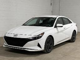 2022, HYUNDAI ELANTRA, AUTOMOBILE    HYBRIDE