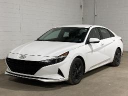 2022, HYUNDAI ELANTRA, AUTOMOBILE    HYBRIDE