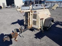 2009 INGER LTSRC, tour d'éclairage sur remorque,