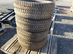 MIRAGE MR-W.562 4 pneus d'hiver 255/55R19