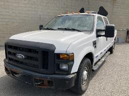 2008, FORD F-350 XL, CAMIONNETTE    MONTE-CHARGE,