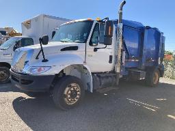 2007, INTERNATIONNAL 4300, CAMION TASSEUR    6 ROUES