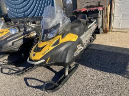2012, SKI-DOO SKANDIC 550, MOTONEIGE