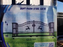 Portail 20' dessin chevreuil, longueur total 236