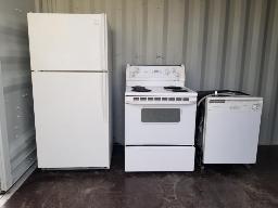 Whirlpool Cuisinière + réfrigérateur et Lave-vaisselle de marque Frigidaire