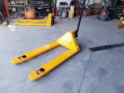 Transpalette manuelle, Cap 2500Kg, no. série 5136562