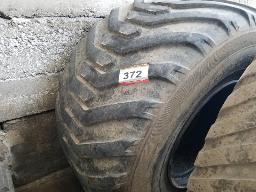 1 pneu NOKIAN ELS 850/50R30.5 avec jantes