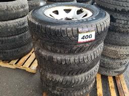 GOODRIDE FROSTEXTREME 4 pneus d'hiver LT265/70R17 avec jantes 6 trous