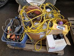 Clous a toiture en rouleau + extension électrique + cordon de lumière + colle adhésive en spray